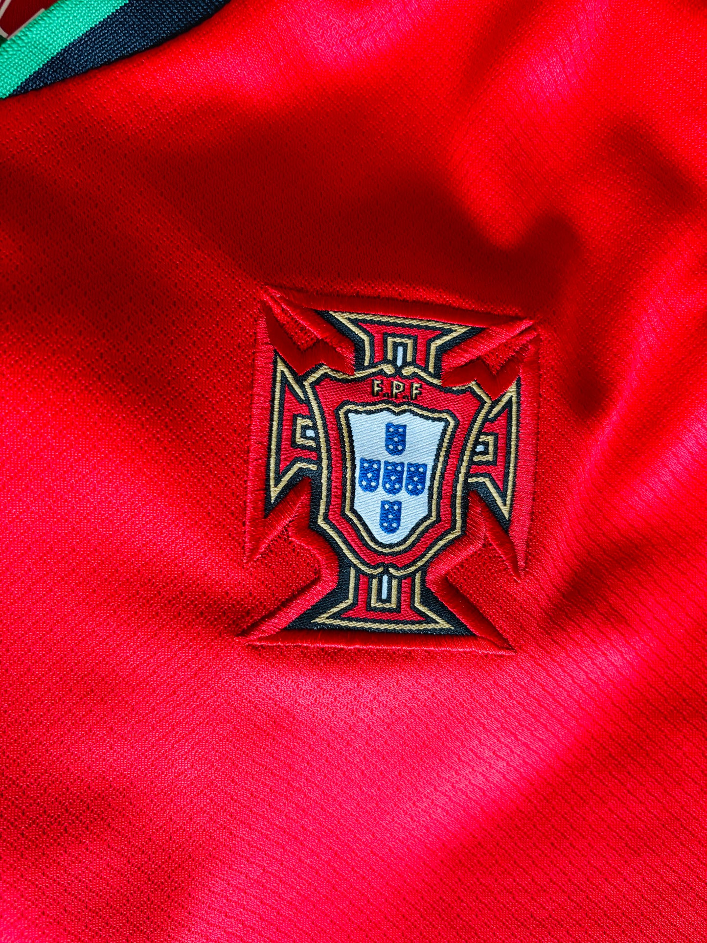 Cristiano Ronaldo Portugal 2024 - 2025 Home Kids Sizes Kit with Shorts